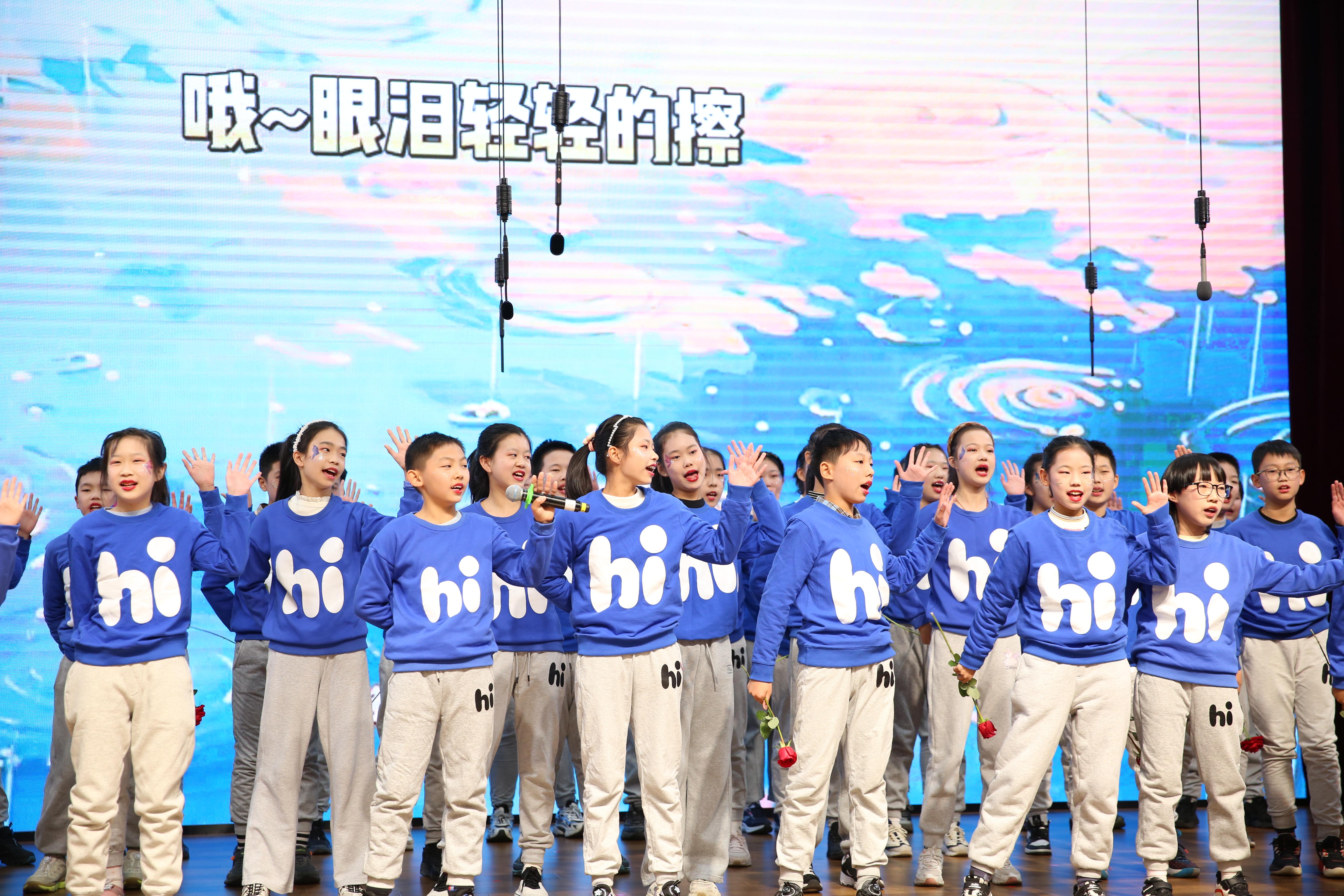49a3cc4b-27ea-4e32-ab19-ff5e393598d1.jpg