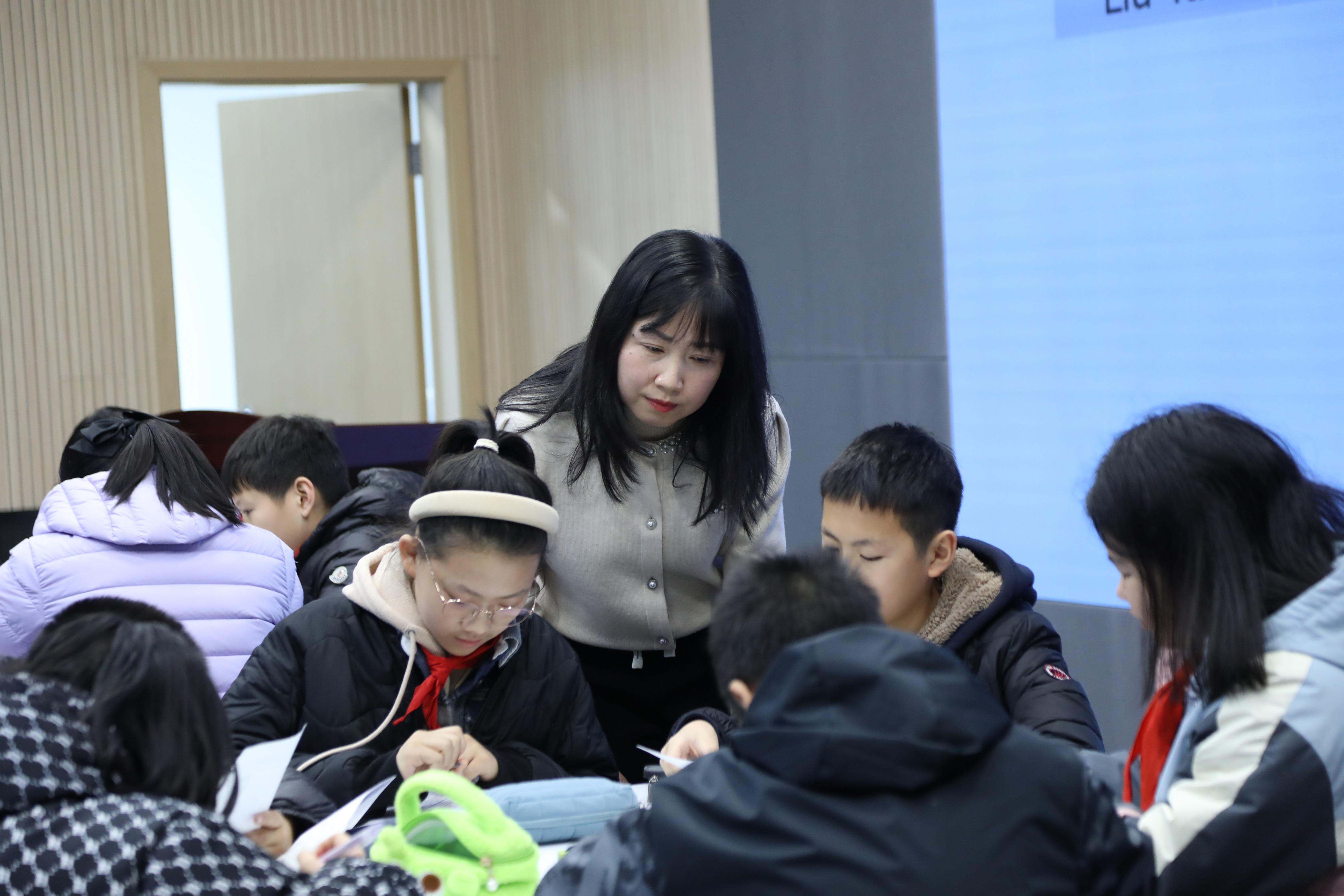a85e2da9-4779-41d1-a95b-fc0e36a9f876.jpg